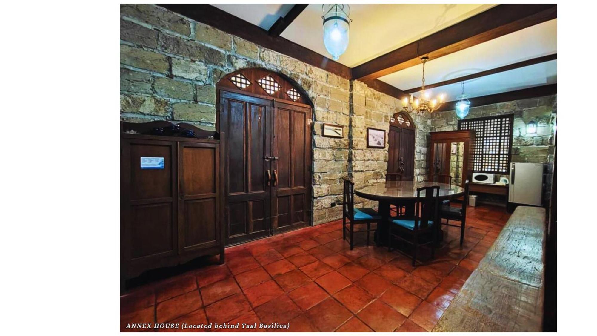 Paradores Del Castillo Taal Εξωτερικό φωτογραφία